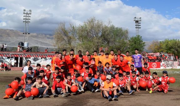 San Martín de Merlo, entre los ocho mejores de Cuyo: va por las semifinales del Regional Amateur