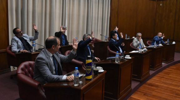El Senado convirtió en ley el programa de Desendeudamiento Familiar