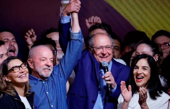 Lula ganó en una remontada histórica y frenó el avance de la ultraderecha en Brasil